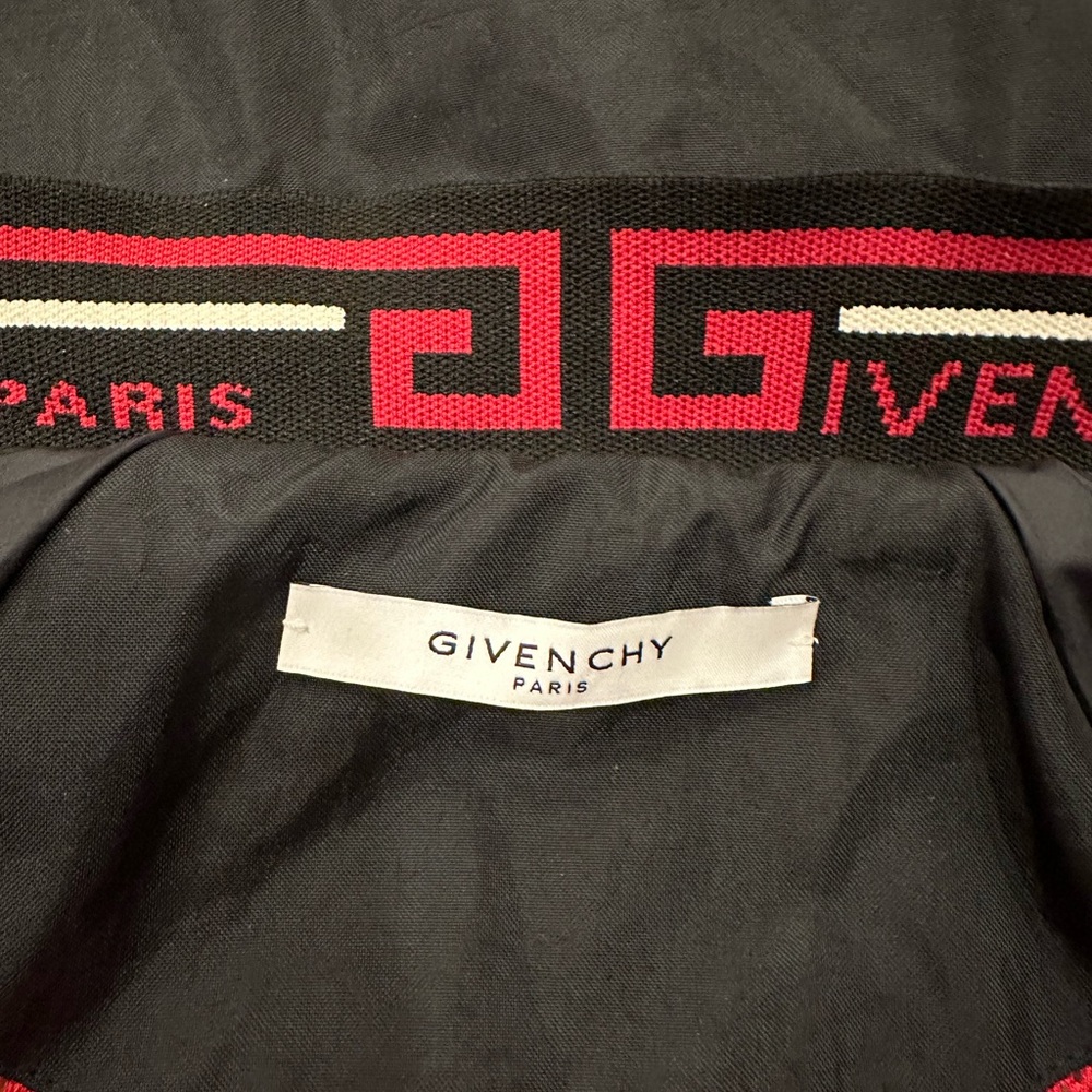 Givenchy Vintage Sports Sailing Zip Up Black / Red Jacket - Picture 5 of 16